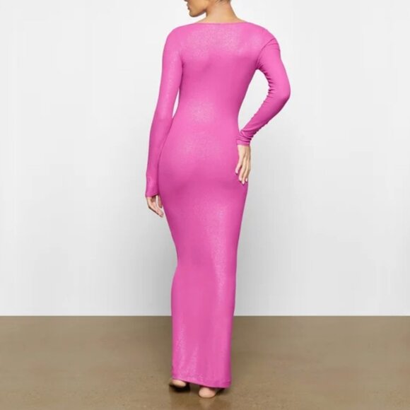 NWT size L SKIMS SOFT LOUNGE SHIMMER LONG SLEEVE DRESS IN FUCHSIA FOIL - Picture 11 of 12